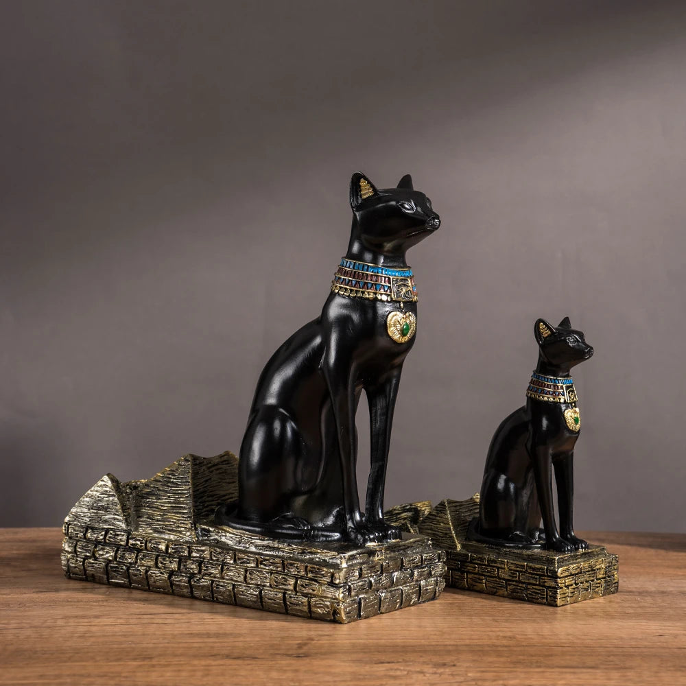 Guérip Anubis Wine Guardian Sculpture