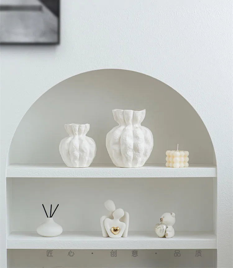 Norév Nordic White Ceramic Vase Centerpiece Ornament