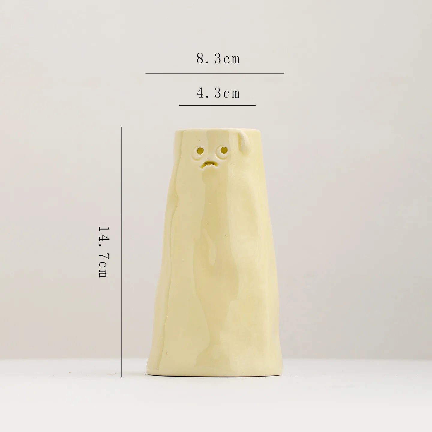 Norév Cream Yellow Ceramic Bud Vase with Funny Face